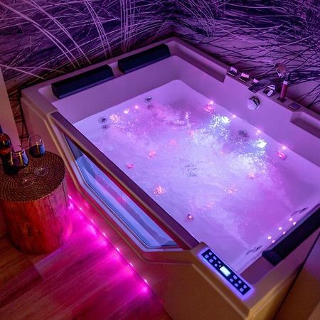 Apartament Z Jacuzzi & Sauna Chillout Kołobrzeg Exterior foto